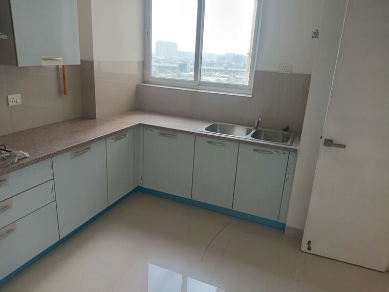 Kitchen, emaar-the-palm-drive-palm-studios 3 Bedroom 2200 Sq.Ft. Apartment In Sector 66 Gurgaon 10545219
