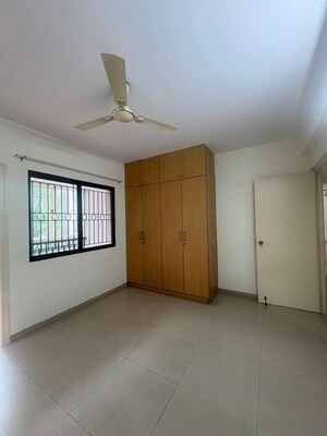 Room in 3 BHK Apartment at Renaissance Park 2, Malleswaram – for Rent