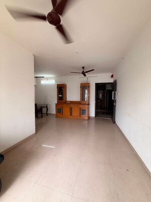 3 BHK Apartment For Rent in Kalpataru Hills, Manpada