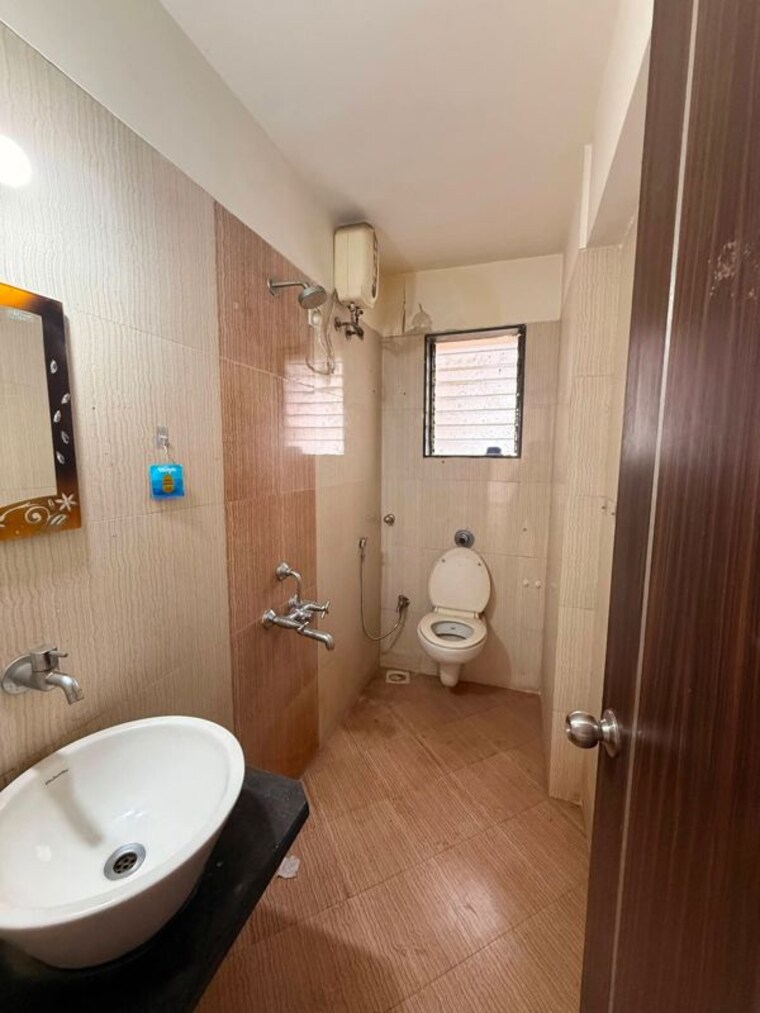 Bathroom, kalpataru-hills 3 Bedroom 960 Sq.Ft. Apartment In Manpada Thane 10545354