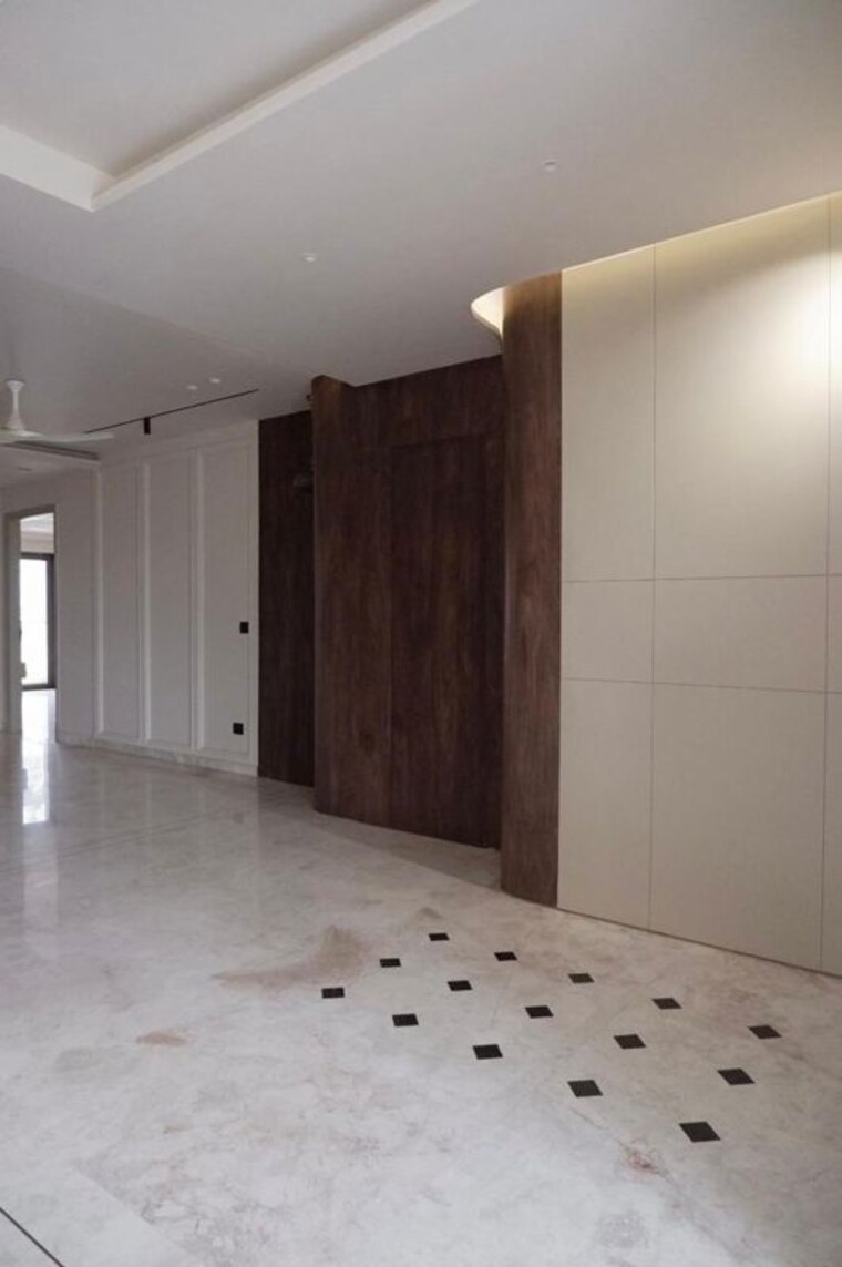 Room, dlf city phase 3 4 Bedroom 300 Sq.Yd. Builder Floor In Dlf City Phase 3 Gurgaon 10545366