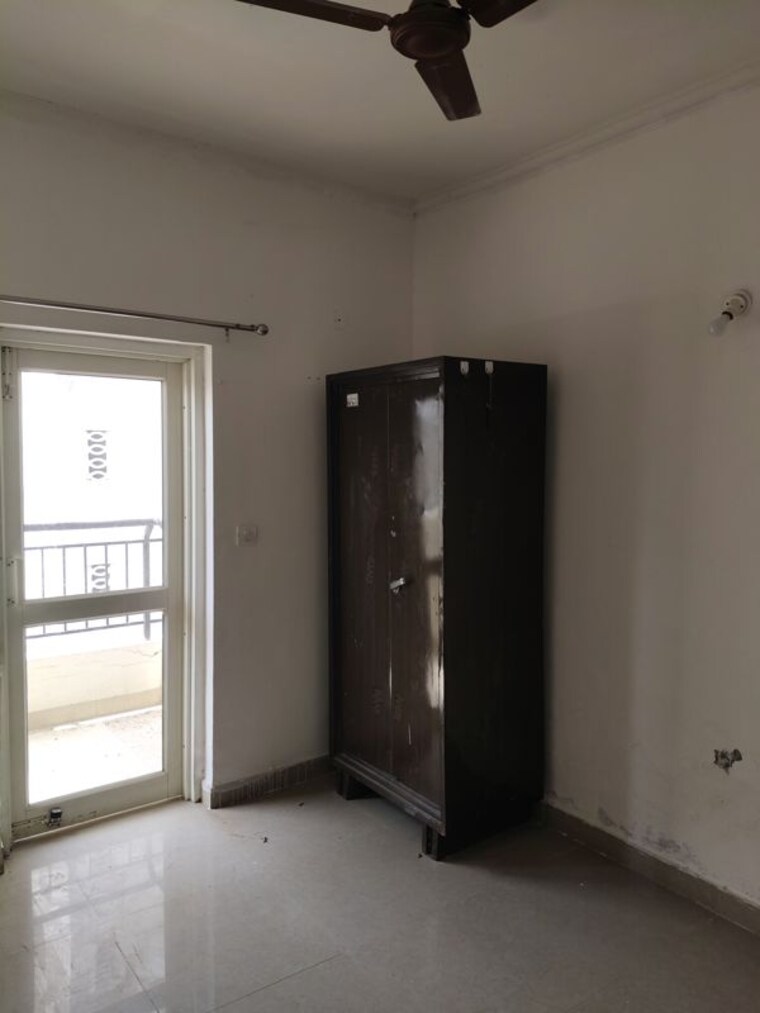 Room, ramprastha-awho 2 Bedroom 900 Sq.Ft. Apartment In Sector 95 Gurgaon 10528015