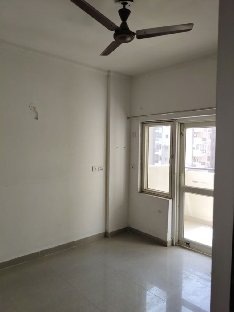 Room, ramprastha-awho 2 Bedroom 900 Sq.Ft. Apartment In Sector 95 Gurgaon 10528015