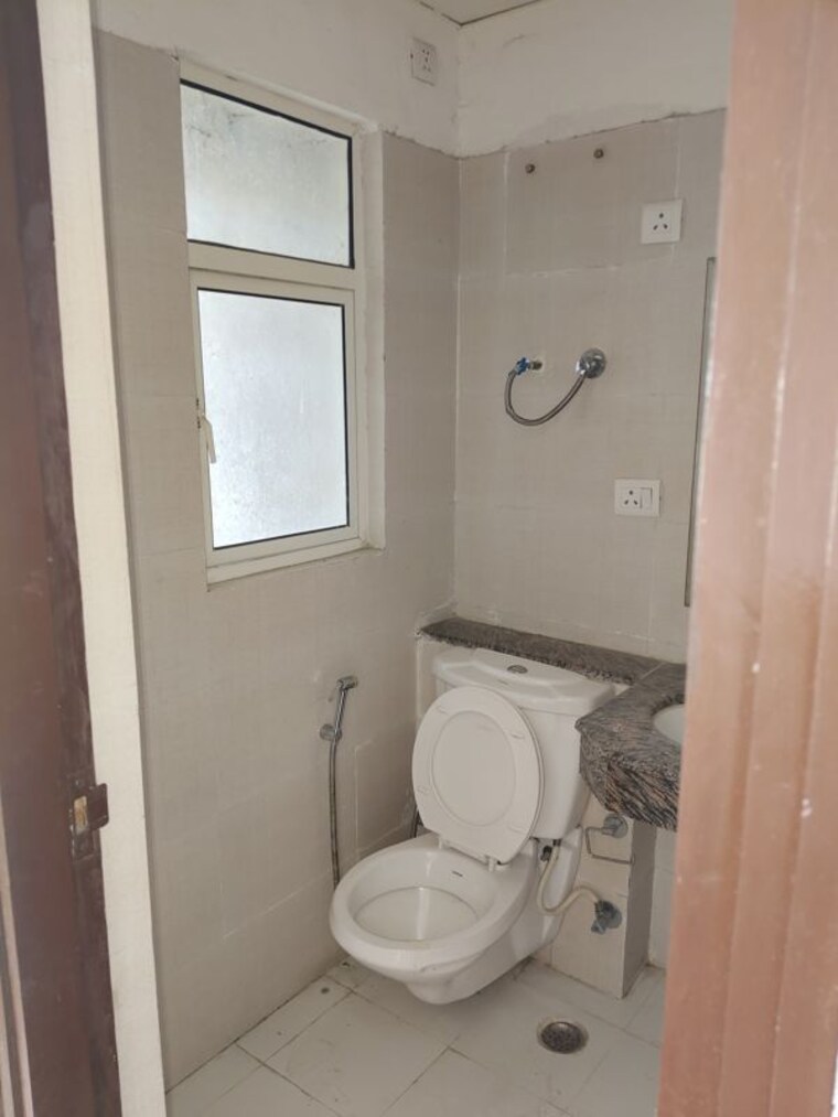 Bathroom, ramprastha-awho 2 Bedroom 900 Sq.Ft. Apartment In Sector 95 Gurgaon 10528015