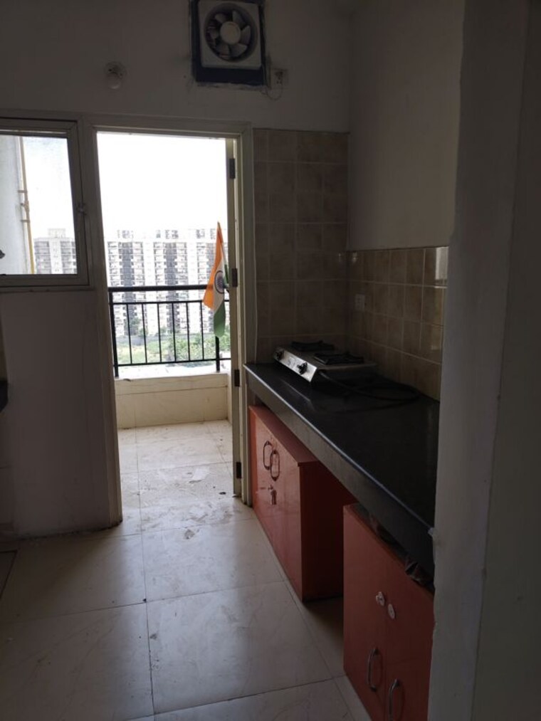 Kitchen, ramprastha-awho 2 Bedroom 900 Sq.Ft. Apartment In Sector 95 Gurgaon 10528015