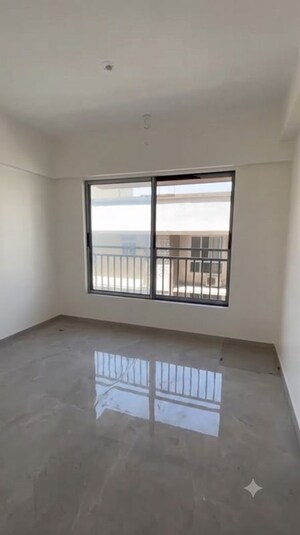 Room in 2.5 BHK Apartment at Chembur – for Rent