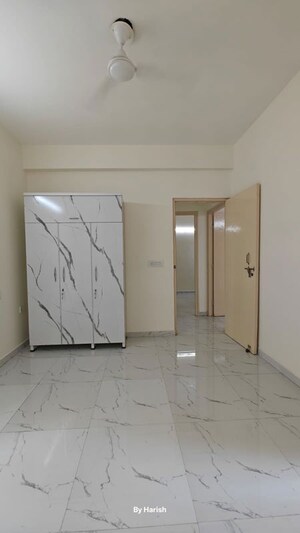 Room in 3 BHK Apartment at Pivotal Paradise, Sector 62 – for Sale