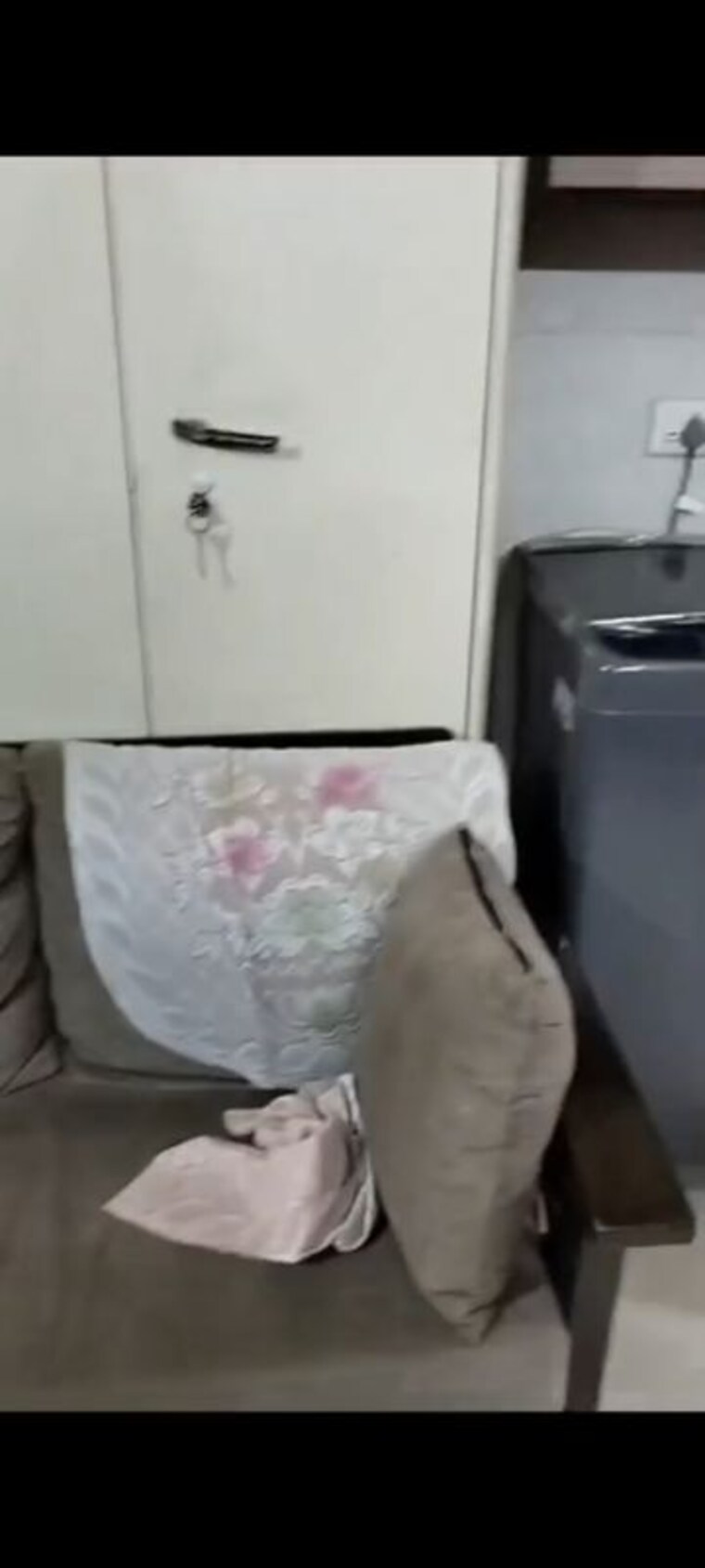 Bathroom, parle-pushpa-chs 1 Bedroom 400 Sq.Ft. Apartment In Vile Parle East Mumbai 10545423