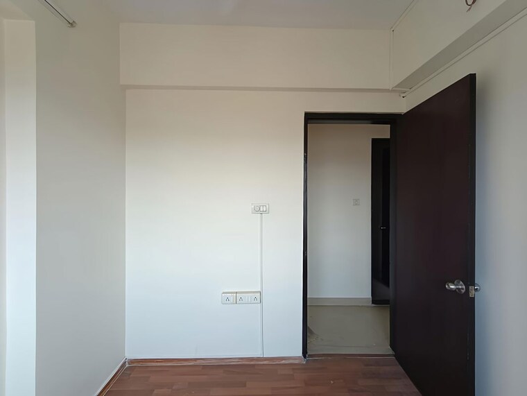 Room, lodha-casa-royale 3 Bedroom 1100 Sq.Ft. Apartment In Balkum Pada Thane 10545416