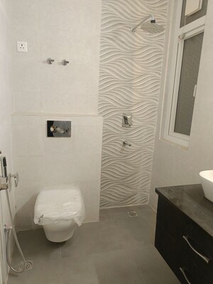 Bathroom in 3 BHK Builder Floor at Unitech South City II, Sector 50 – for Rent