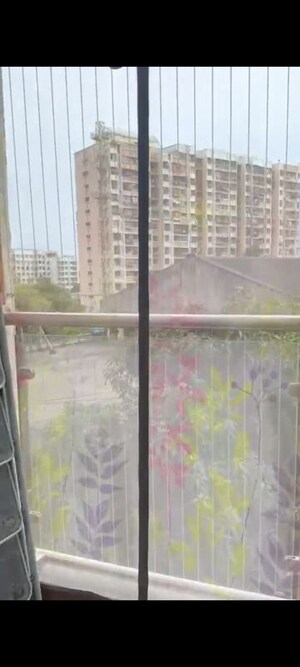 Swimming Pool in 1 BHK Apartment at Mahindra Vicino, Andheri East – for Rent