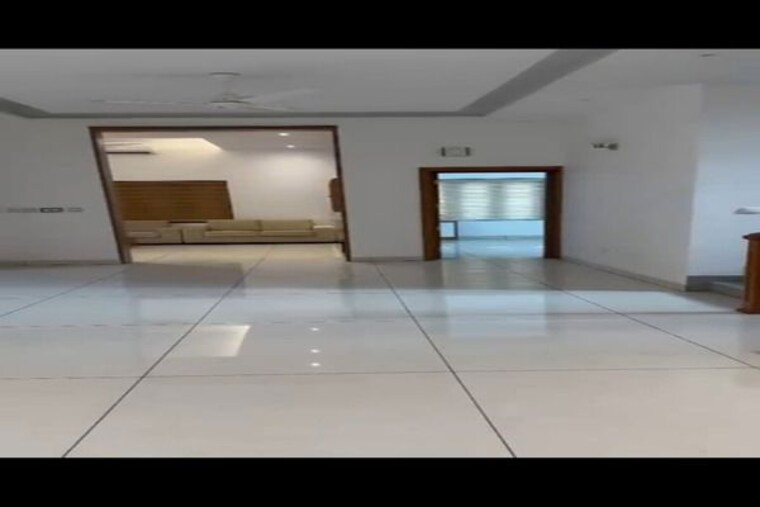 undefined, kuttanellur 4 Bedroom 4500 Sq.Ft. Independent House In Kuttanellur Thrissur 10545497