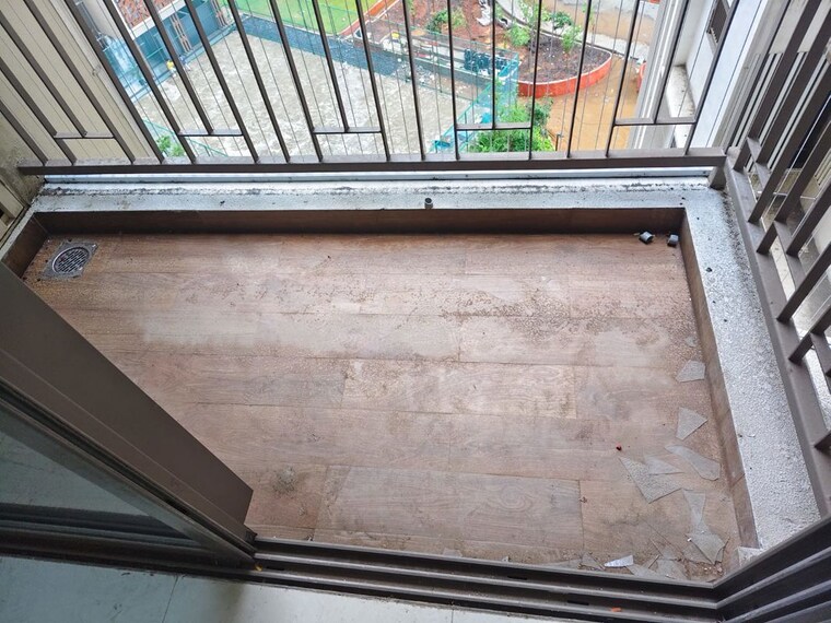 Balcony, hiraco-eminence 2 Bedroom 1050 Sq.Ft. Apartment In Mira Road Thane 10545478