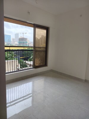Room in 2 BHK Apartment at Vishram Yog Chs, Borivali West – for Rent
