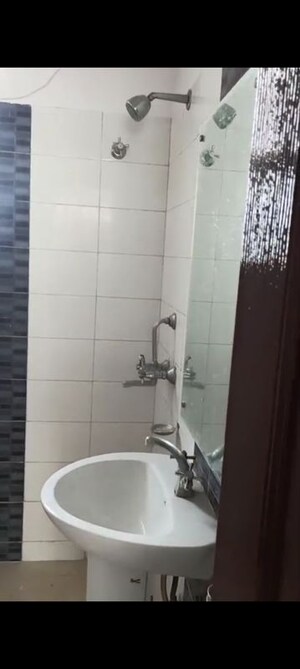 Bathroom in 3 BHK Apartment at Eldeco Elegante, Vibhuti Khand – for Rent
