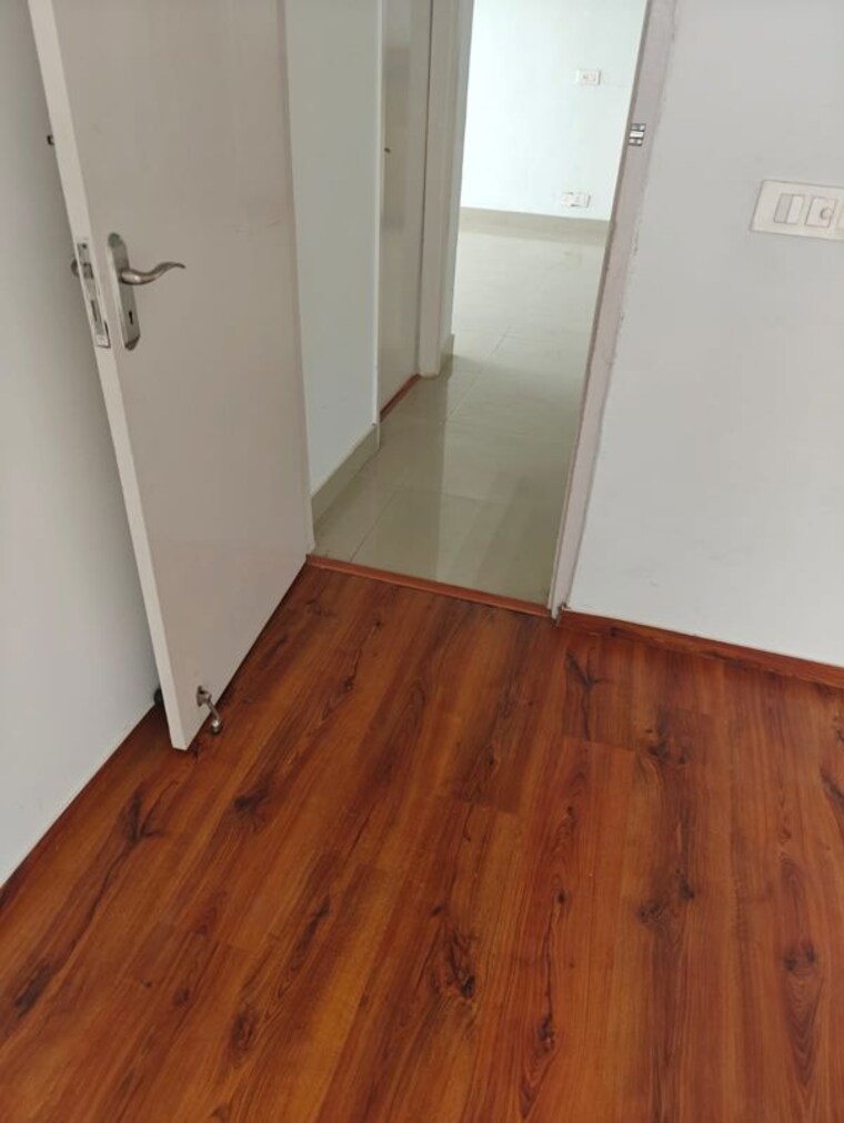 Room, ild-grand 3 Bedroom 1870 Sq.Ft. Apartment In Sector 37c Gurgaon 10545500