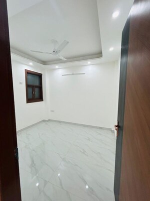 Room in 3 BHK Apartment at Chattarpur – for Sale