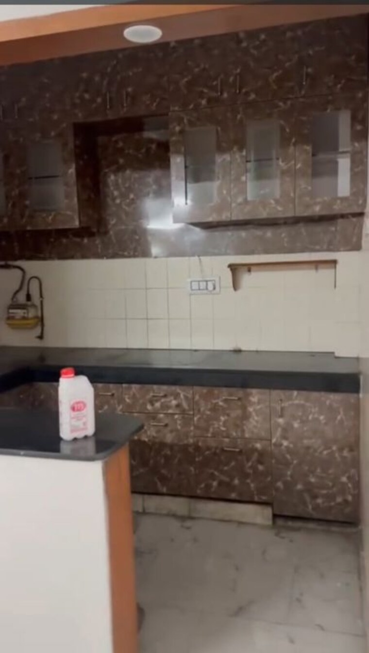 Kitchen, kalkaji 2 Bedroom 2500 Sq.Ft. Builder Floor In Kalkaji Delhi 10545607