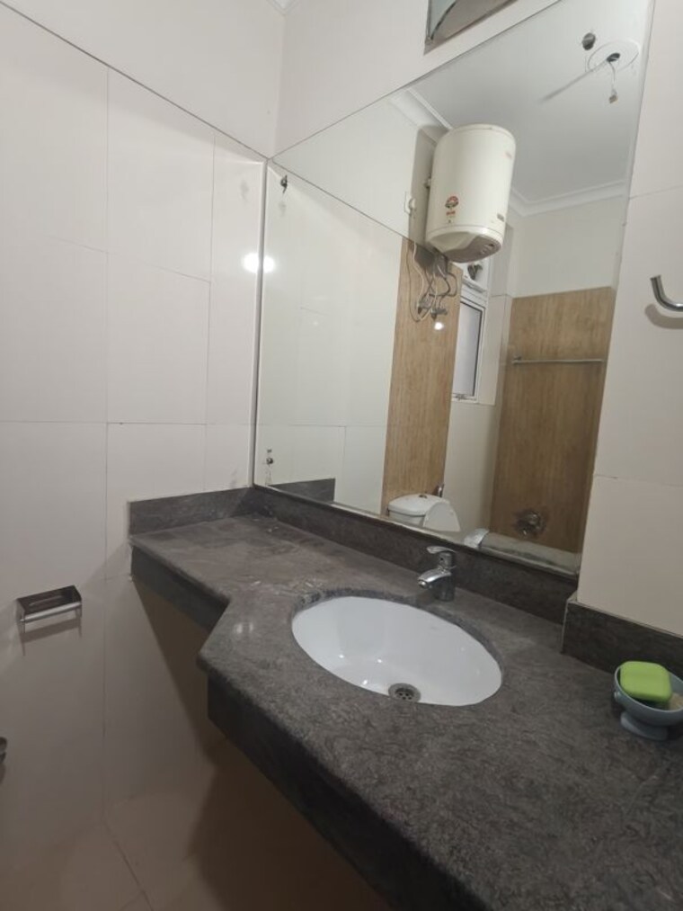 Bathroom, ansal-api-esencia 3 Bedroom 2250 Sq.Ft. Apartment In Sector 67 Gurgaon 10545632