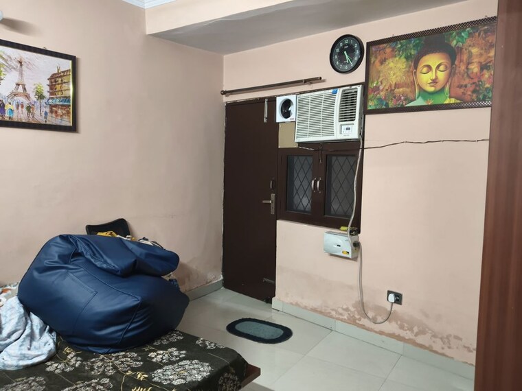 Team Area, govindpuri 2 Bedroom 75 Sq.Yd. Builder Floor In Govindpuri Delhi 10545670