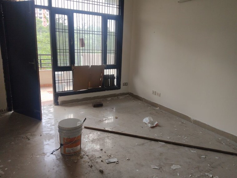 Room, sector 46 3 Bedroom 1450 Sq.Ft. Apartment In Sector 46 Faridabad 10545680