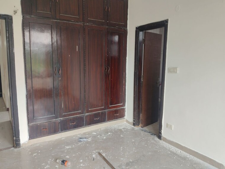 undefined, sector 46 3 Bedroom 1450 Sq.Ft. Apartment In Sector 46 Faridabad 10545680