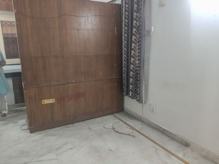 Room, sector 46 3 Bedroom 1450 Sq.Ft. Apartment In Sector 46 Faridabad 10545680
