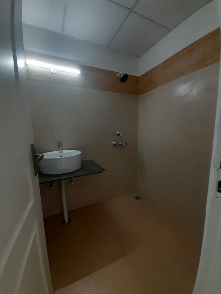 Bathroom, sushma-valencia 3 Bedroom 1800 Sq.Ft. Apartment In International Airport Road Zirakpur 10545687