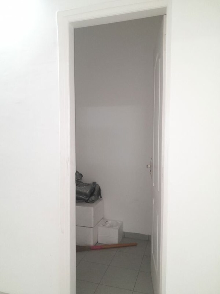 Bathroom, sushma-valencia 3 Bedroom 1800 Sq.Ft. Apartment In International Airport Road Zirakpur 10545687