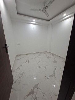 2 BHK Builder Floor For Rent in Chattarpur