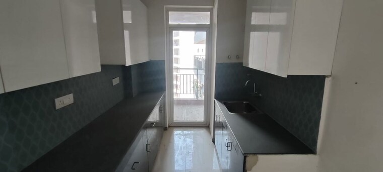 Kitchen, pareena-the-elite-residences 3 Bedroom 1800 Sq.Ft. Apartment In Sector 99 Gurgaon 10545709