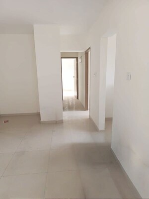 Room in 4 BHK Apartment at Capricorn One Green Park, Kondhwa – for Sale