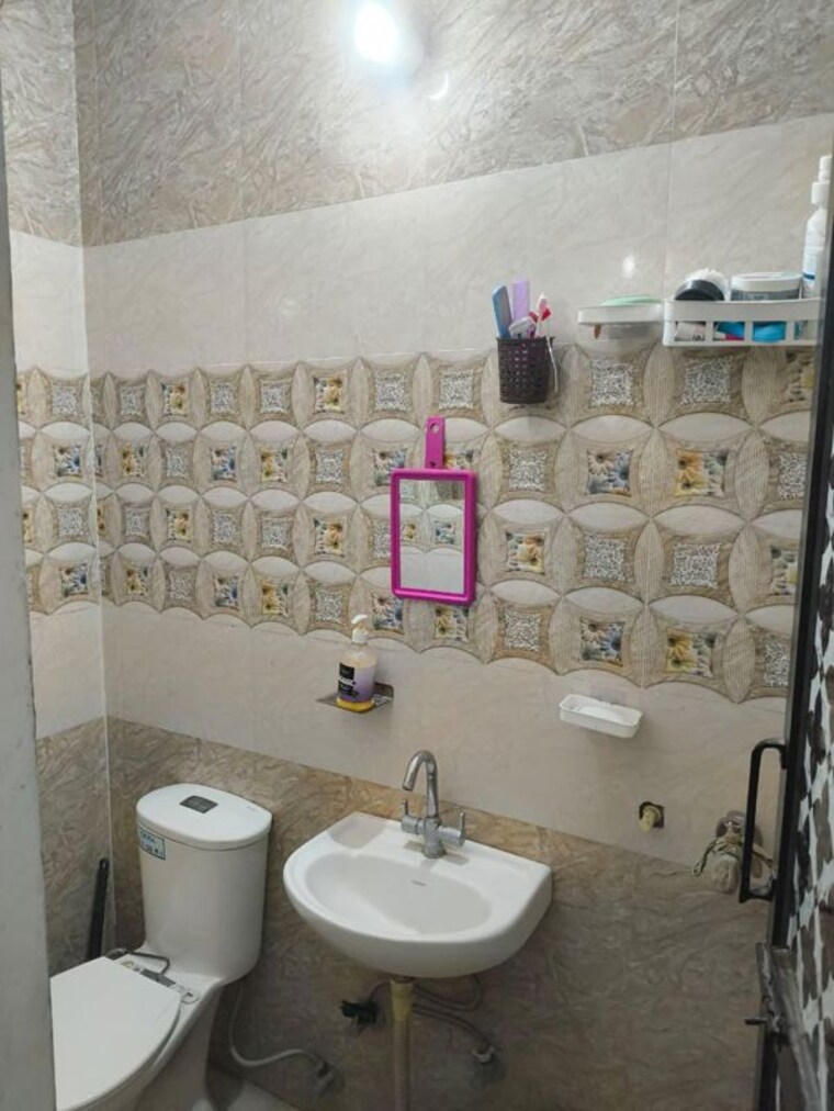 Bathroom, aerocity 3 Bedroom 1400 Sq.Ft. Apartment In Aerocity Mohali 10545700