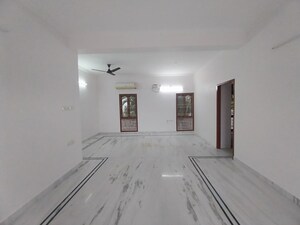 Room in 3 BHK Apartment at Prestige Tranquil, Kokapet – for Rent