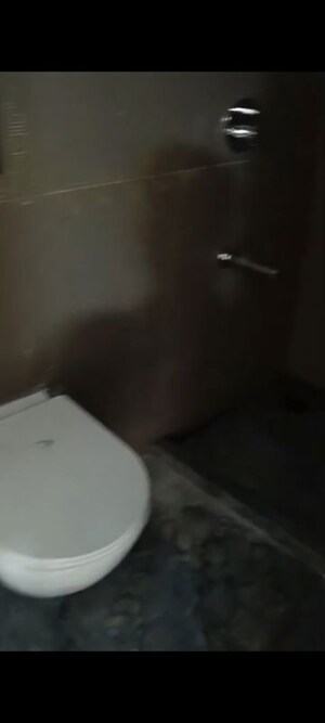 Furnished Amenities in 1 BHK Apartment at Atharv Casa, Vile Parle East – for Rent