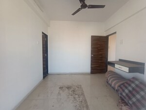 Room in 3 BHK Apartment at Kricon The Atlantis, Ulwe – for Sale