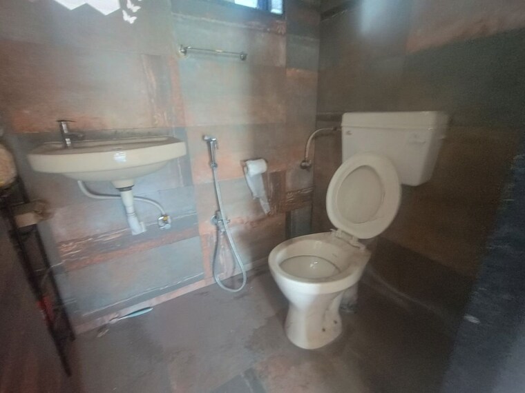 Bathroom, kricon-the-atlantis 3 Bedroom 1500 Sq.Ft. Apartment In Ulwe Navi Mumbai 10545466