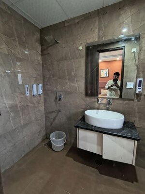 Bathroom in 2 BHK Builder Floor at Sector 46 – for Rent