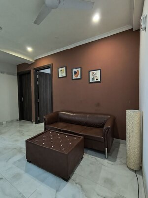 Living Room in 2 BHK Builder Floor at Sector 46 – for Rent