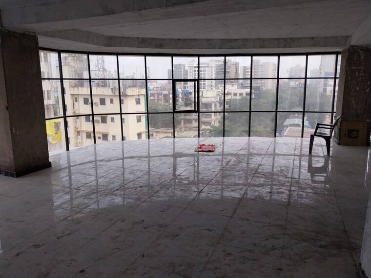 Parking, khar west Commercial Office Space 50000 Sq.Ft. In Khar West Mumbai 10545796