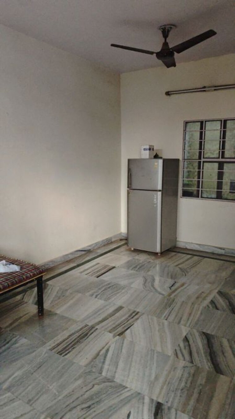 Room, mansarovar Pg For Girls In Mansarovar 10545811