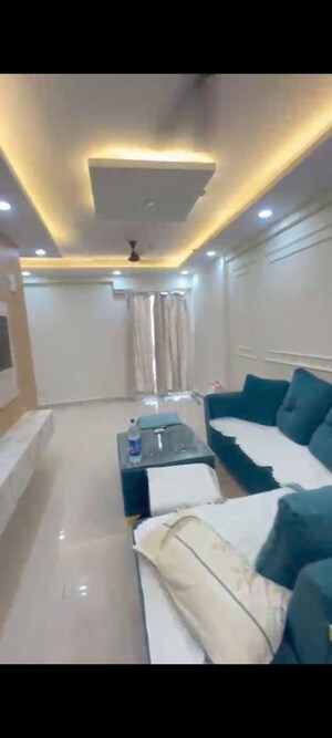 Team Area in 2 BHK Apartment at Signature Global Prime, Sector 63a – for Rent