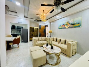 Team Area in 2 BHK Apartment at Sector 127 – for Sale