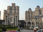 6 BHK 1700 Sq.Ft. Apartment in Hiranandani Gardens Lotus