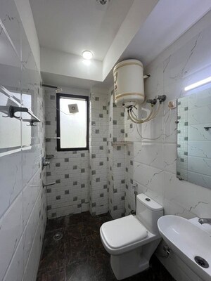 Bathroom in Studio Builder Floor at Sector 44 – for Rent
