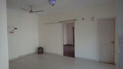 1 BHK + Servant Room Apartment For Rent in Maxblis Grand Wellington