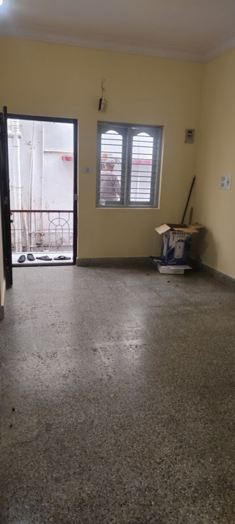 Room, krishna-prime-lbs-nagar 1 Bedroom 600 Sq.Ft. Builder Floor In Lb Shastri Nagar Bangalore 10545950
