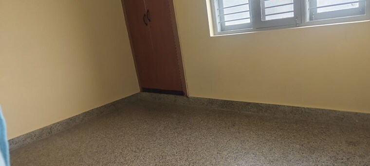 Room, krishna-prime-lbs-nagar 1 Bedroom 600 Sq.Ft. Builder Floor In Lb Shastri Nagar Bangalore 10545950