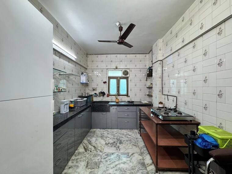 Kitchen, ganesh-niwas 2 Bedroom 700 Sq.Ft. Apartment In Kandivali West Mumbai 10546025