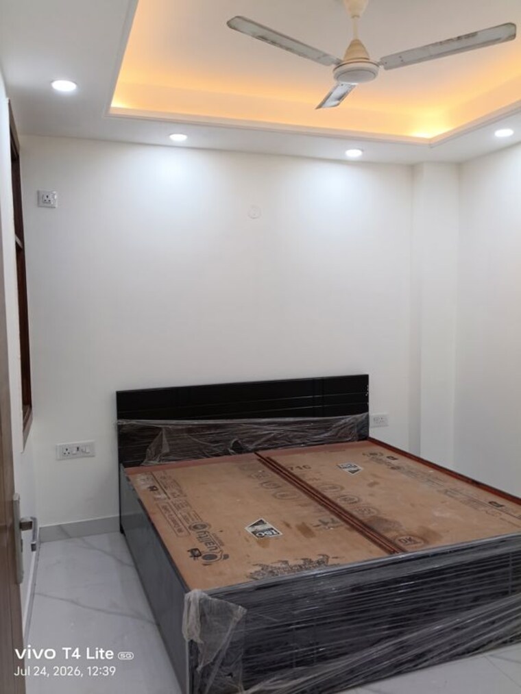 Bedroom, khirki extension 2 Bedroom 80 Sq.Yd. Apartment In Khirki Extension Delhi 10546035